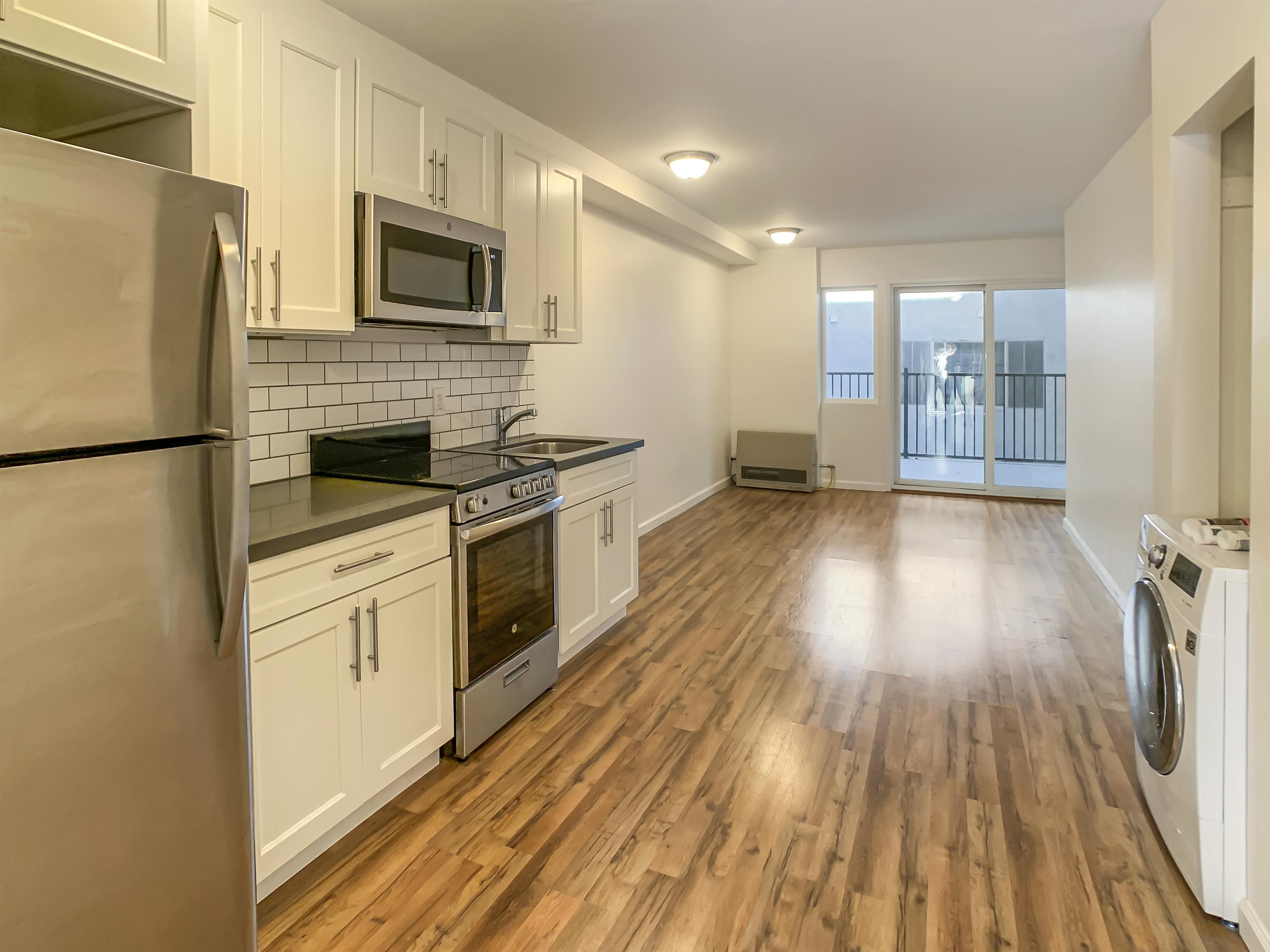 2521 Regent Street Unit 4