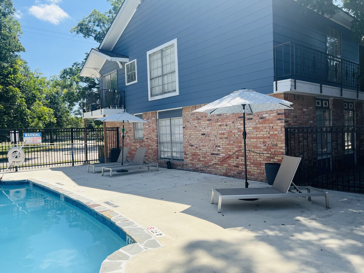 310 Waco Avenue - 121