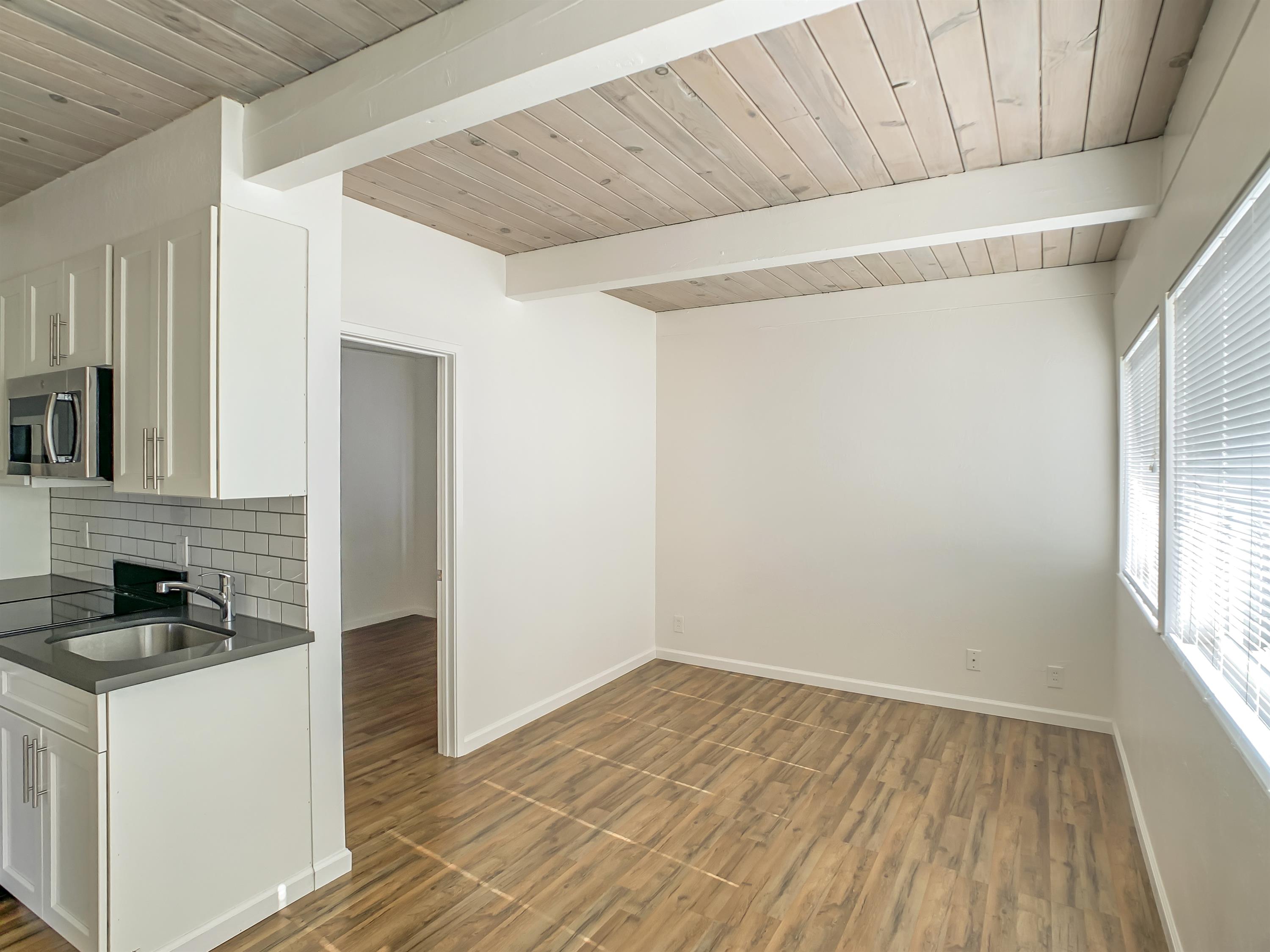 2521 Regent Street Unit 16